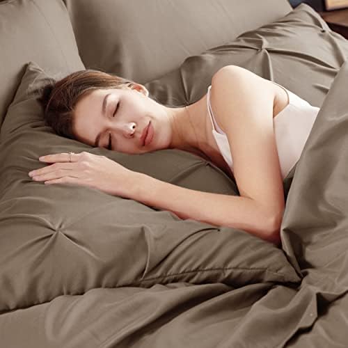 Bedsure Queen Comforter Set Baby Pea Green   Bed in a Bag Queen Size Bedding 7 Pieces  GentleSoft  Pintuck Bed Set Gift for Family  Pinch Pleat All Season Comforter with Sheets  Pillowcases & Shams