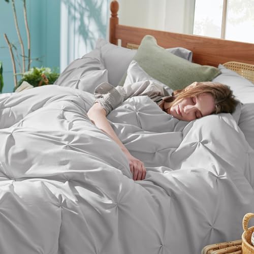 Bedsure Queen Comforter Set Baby Pea Green   Bed in a Bag Queen Size Bedding 7 Pieces  GentleSoft  Pintuck Bed Set Gift for Family  Pinch Pleat All Season Comforter with Sheets  Pillowcases & Shams