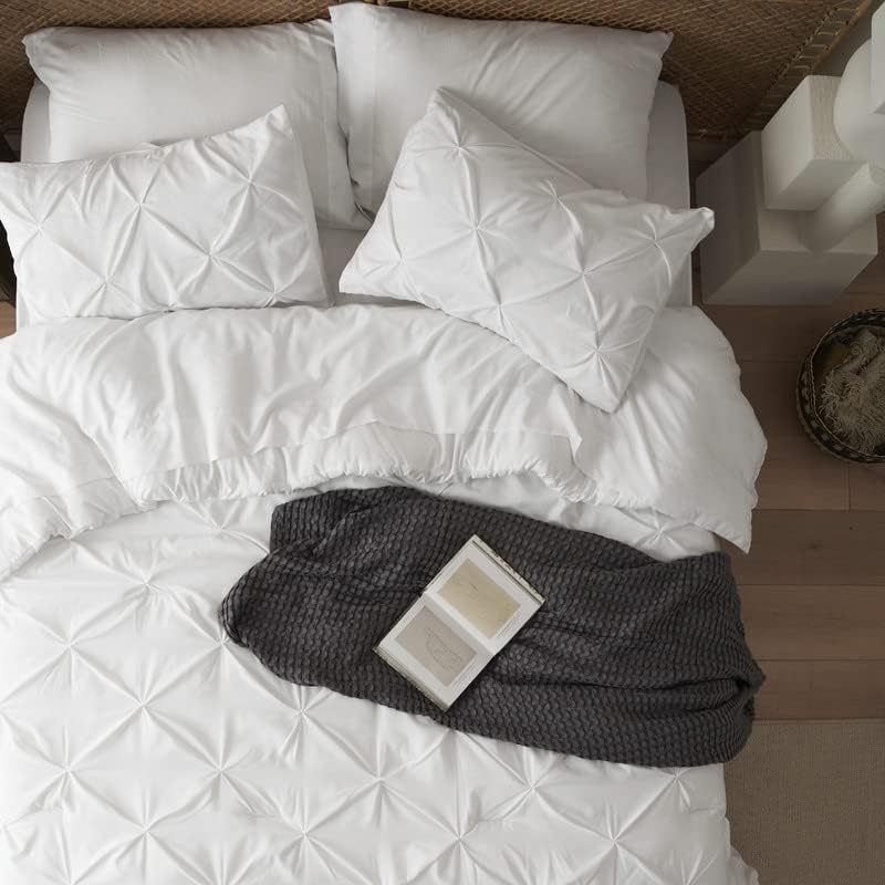 Bedsure Queen Comforter Set Baby Pea Green   Bed in a Bag Queen Size Bedding 7 Pieces  GentleSoft  Pintuck Bed Set Gift for Family  Pinch Pleat All Season Comforter with Sheets  Pillowcases & Shams