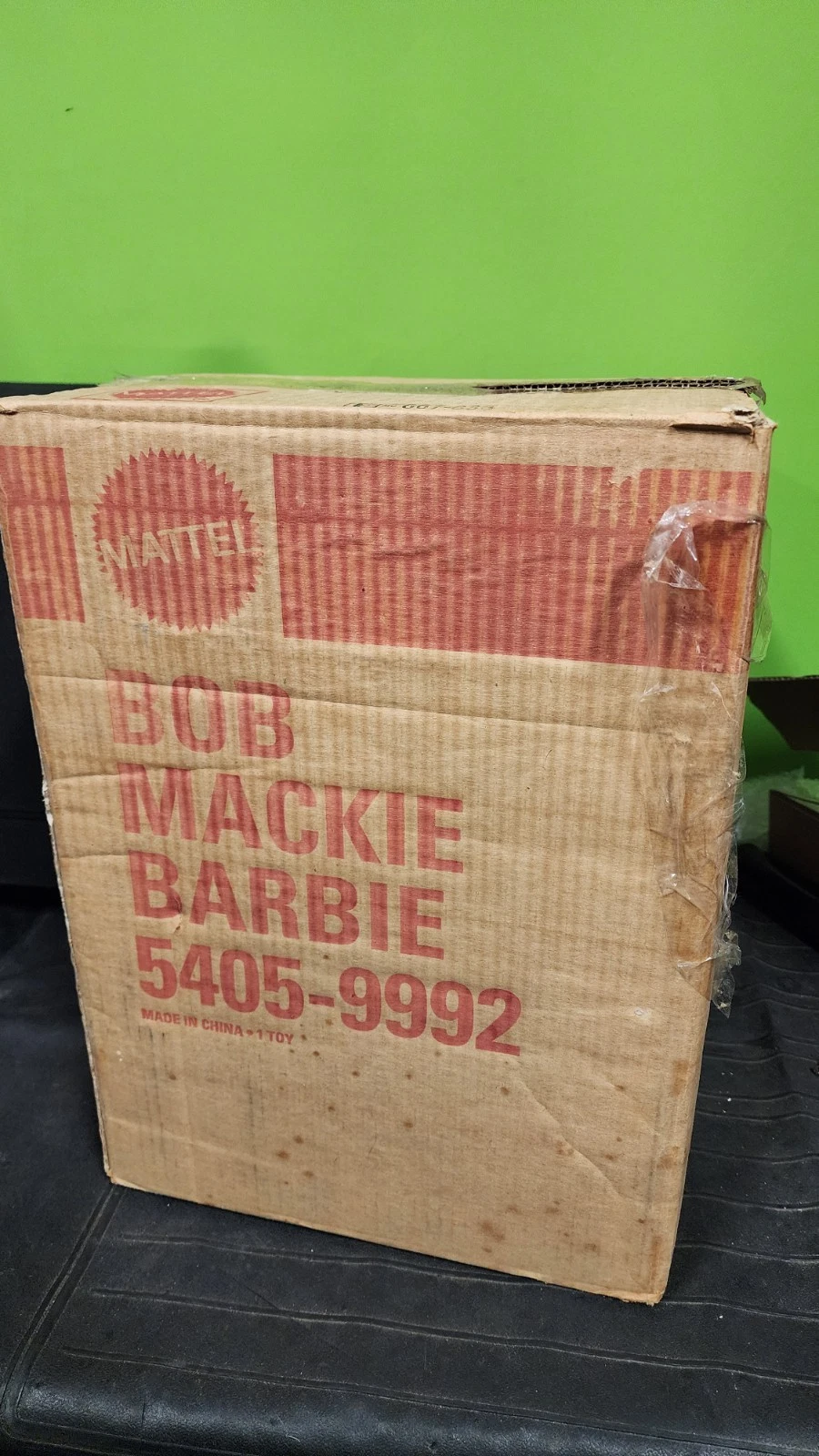 Bob Mackie Gold 1990 Barbie Doll #5405 Gold Dress Original Mattel Case Box