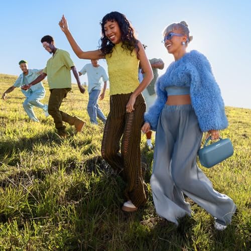 Bose SoundLink Max Bluetooth Speaker   Portable Wireless Party Speaker  IP67 Waterproof  Rope Handle  Up to 20 Hours of Playtime  USB C  Built in 3 5mm AUX Input  Black