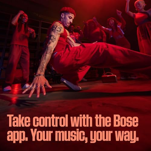 Bose SoundLink Max Bluetooth Speaker   Portable Wireless Party Speaker  IP67 Waterproof  Rope Handle  Up to 20 Hours of Playtime  USB C  Built in 3 5mm AUX Input  Black