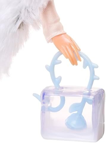 Bratz 2025 Holidayz Frosty Nightz Cloe Collector Doll with Premium Fashions and Accessories