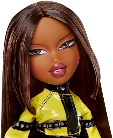 Bratz Scorchin Sasha Fashion Doll with Accessories