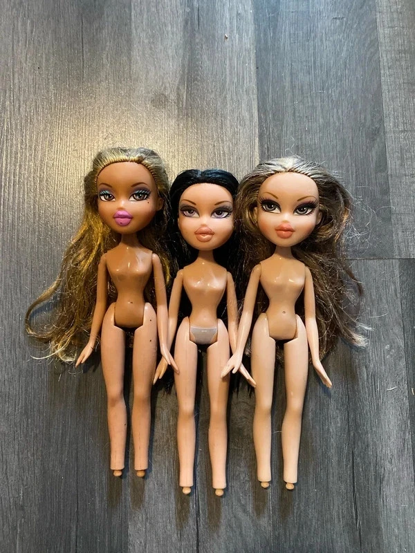 Bratz lip chip bundle
