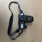 Cámara réflex digital Canon EOS D60 de 6,3 MP, objetivo Sigma F2.8 de 90 mm y batería (Grado C).