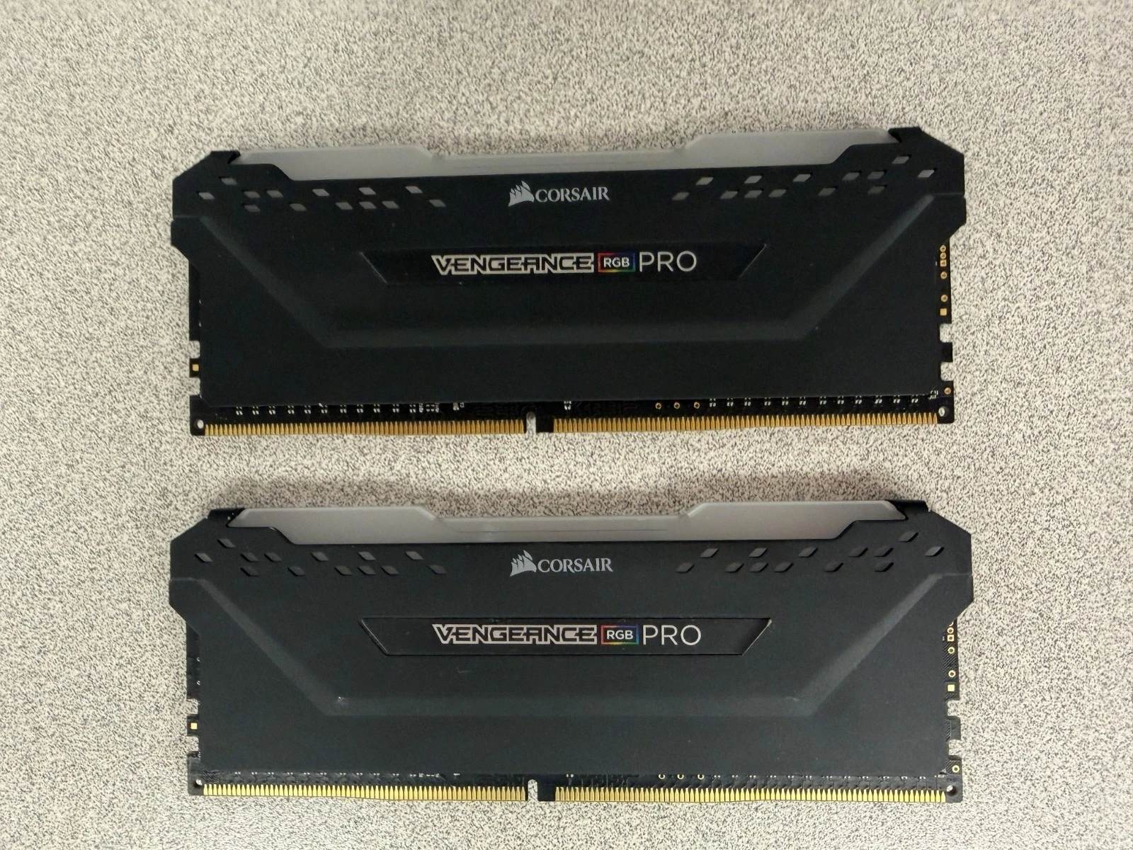 Corsair Vengeance RGB Pro 16GB  2x8GB  RAM DDR4 3000MHz CMW16GX4M2C3000C15