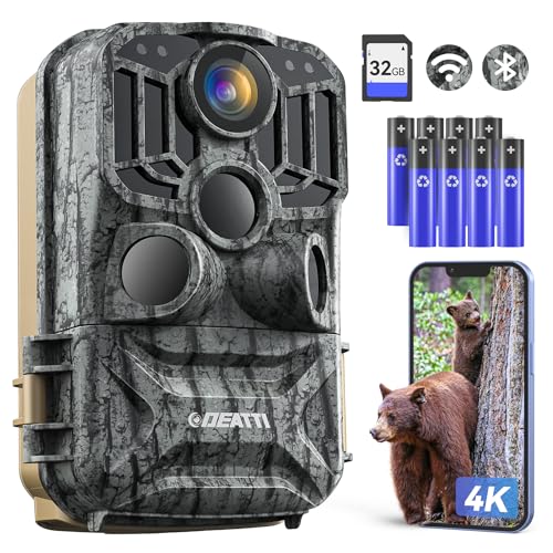DEATTI Cámara de rastro 48MP 4K cámara de juego con 8 baterías, tarjeta SD de 32 GB, conexión WiFi Bluetooth, cámaras de rastro con visión nocturna activada por movimiento, impermeable, para vida