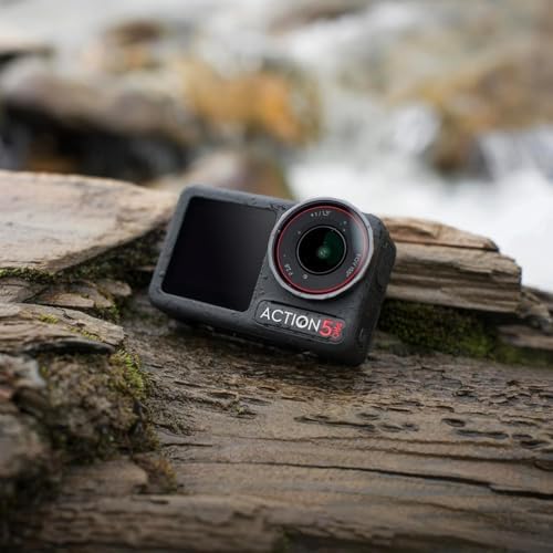 DJI Osmo Action 5 Pro Essential Combo, cámara de acción impermeable con sensor de 1/1.3", video 4K/120fps, seguimiento de sujetos, estabilización, pantallas táctiles OLED duales, cámara de acción 4K