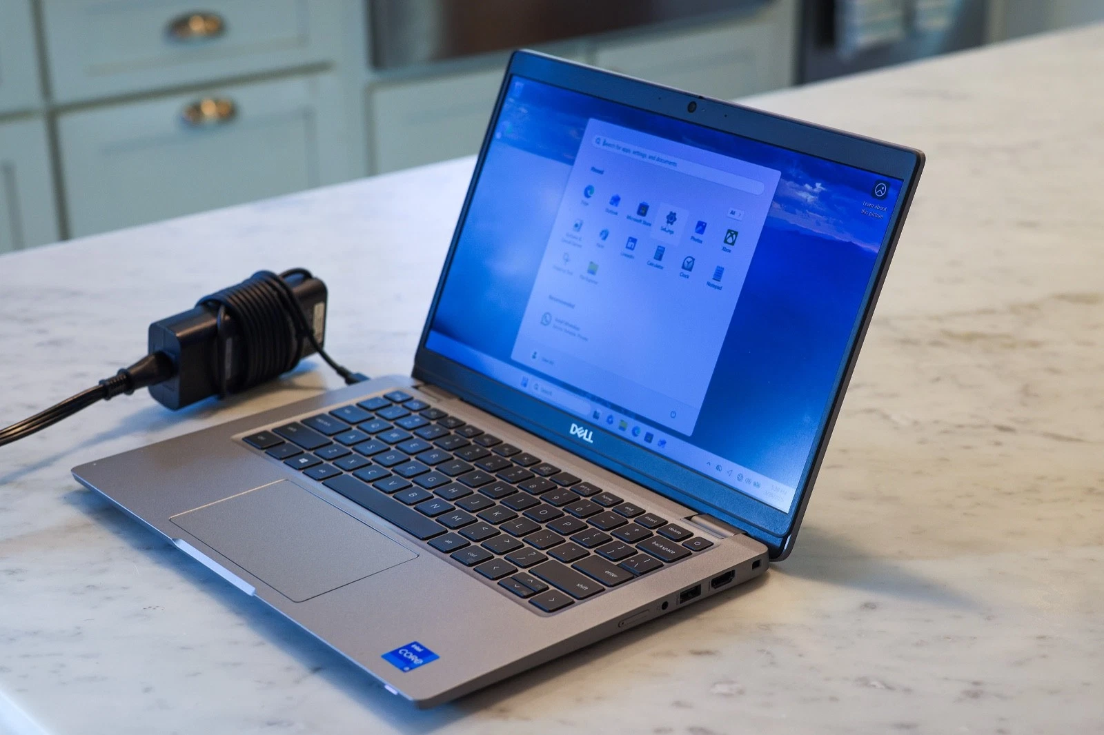 Dell Latitude 5320 I5  256GB SSD  16GB RAM  DDR4  Win11Pro 2021 model perfect 