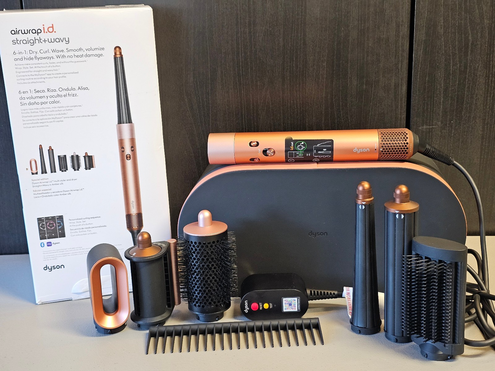 Dyson Airwrap i d  Straight   Wavy 6 in 1 Dry  Curl  Wave  Smooth  Volumize  New