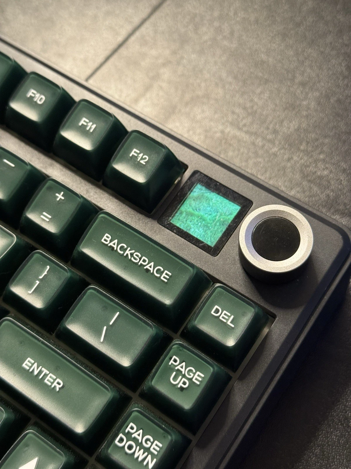 EPOMAKER X Aula F75 MAX Wireless Mechanical Keyboard with TFT Black Gradient 