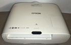 Epson Home Cinema 4010 4K PRO UHD Projector   3 Chip HDR   Only 19 Lamp Hours