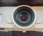 Epson Home Cinema 4010 4K PRO UHD Projector   3 Chip HDR   Only 19 Lamp Hours