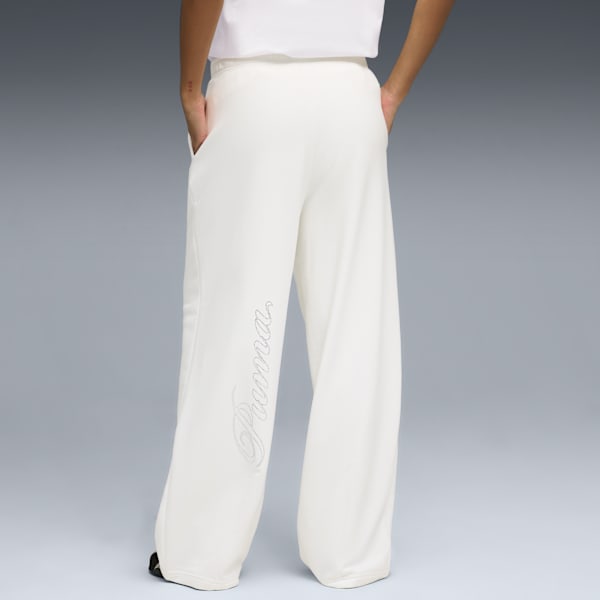 Talla M, Essentials Graphics Bedazzled