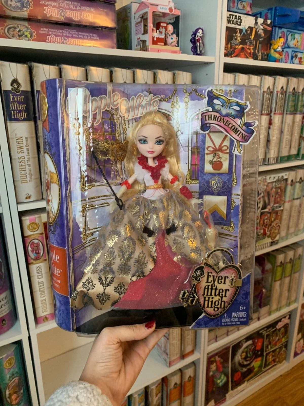 Ever After High Apple White Thronecoming New In Box