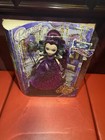 Ever After High "Thronecoming" Series   RAVEN QUEEN DOLL   MATTEL