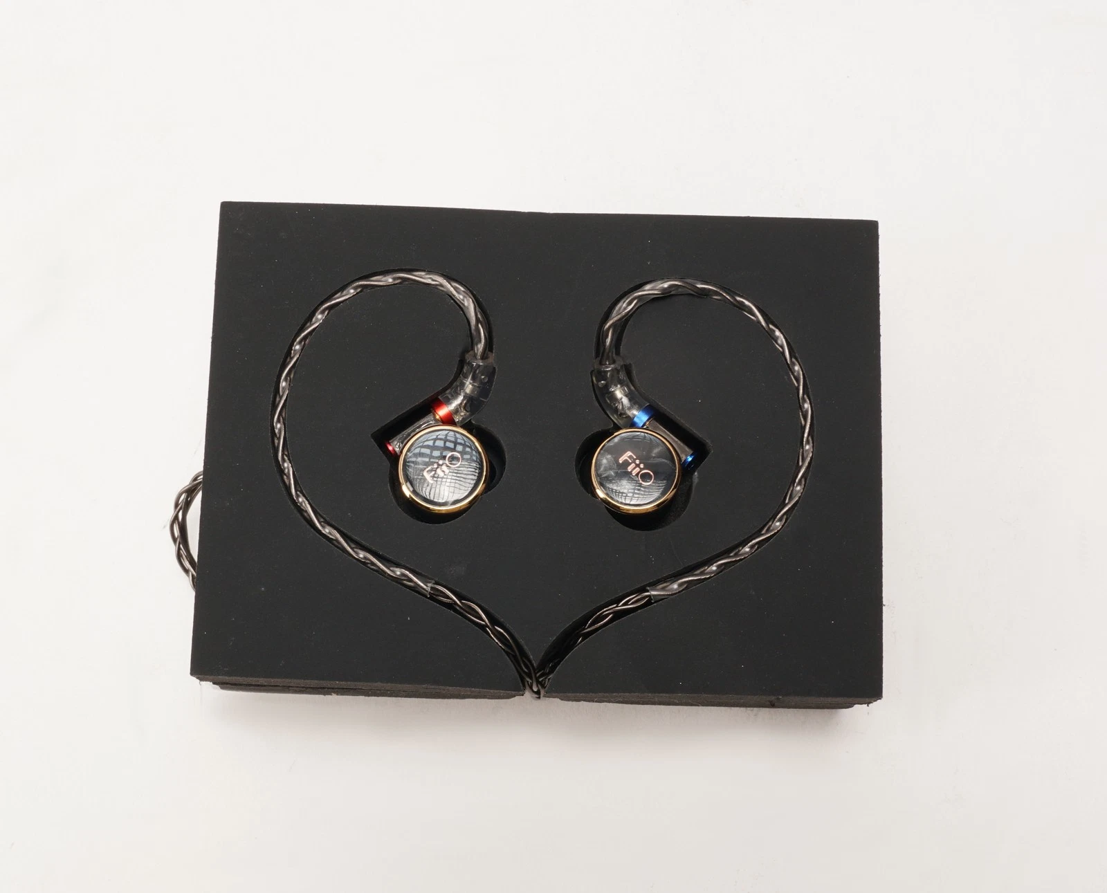 FiiO FIIOFD3PRO Dynamic In Ear Monitor Earphones Dlc Driver and Cable Set