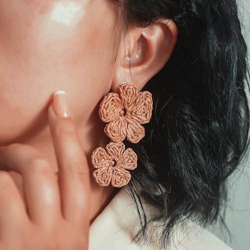 Aretes de gota con flor, aretes florales de rafia, bohemios, llamativos, colgantes, a la moda, bonitos, joyas de verano para mujer