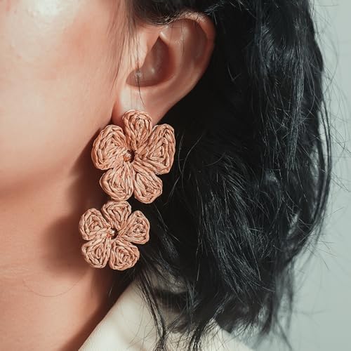 Aretes de gota con flor, aretes florales de rafia, bohemios, llamativos, colgantes, a la moda, bonitos, joyas de verano para mujer