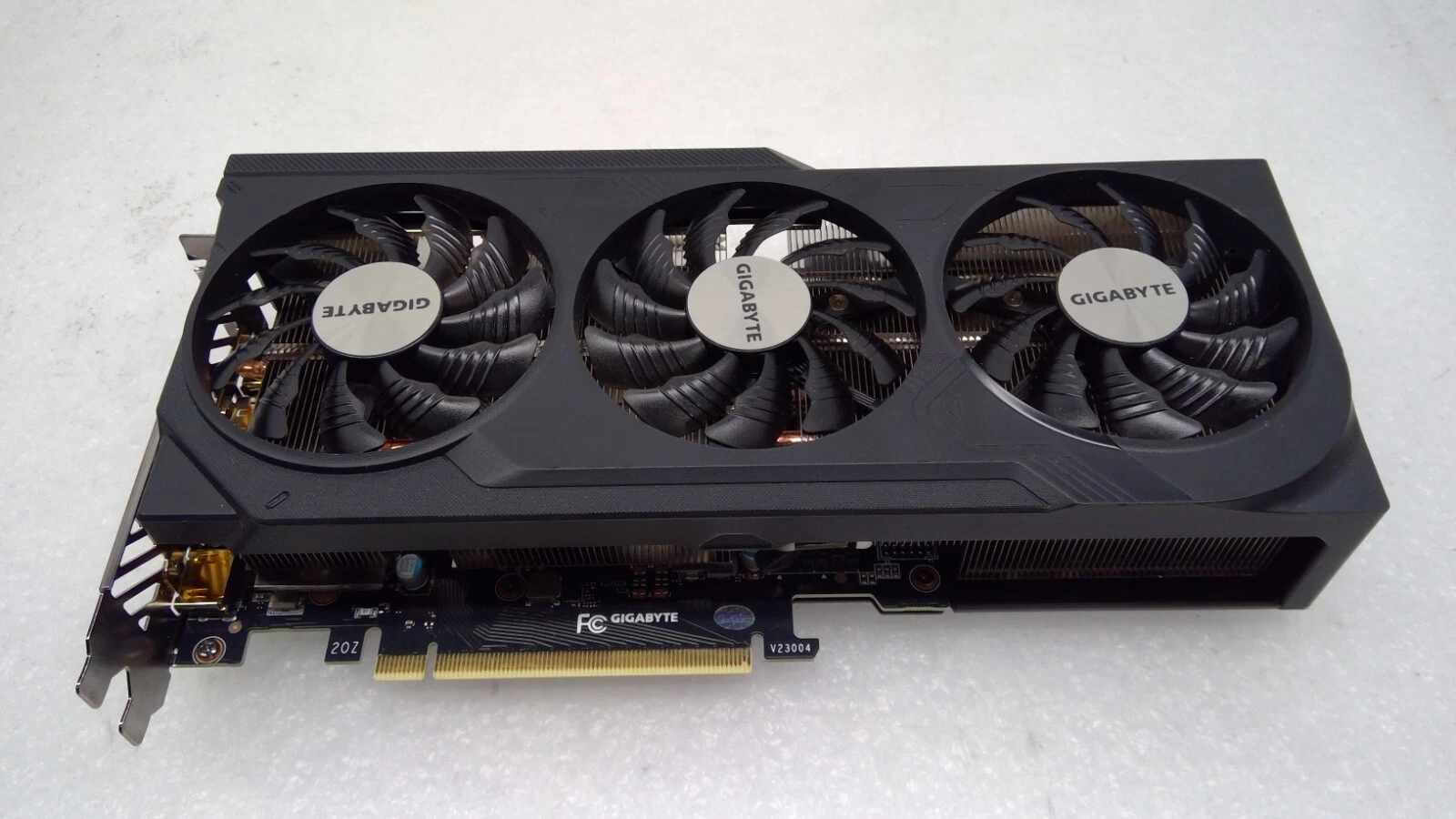 GIGABYTE GeForce RTX 4070 WINDFORCE OC 12GB GDDR6X Graphics Card GPU
