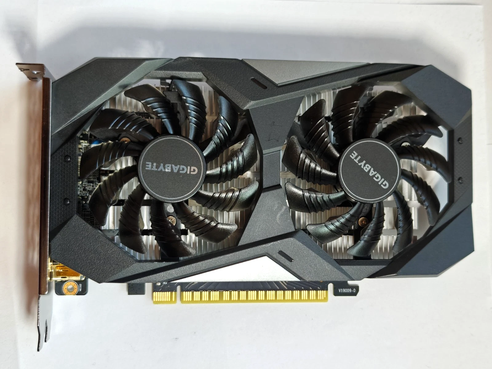GIGABYTE Nvidia GeForce GTX 1650 OC 4GB GPU GV N1650OC 4GD Graphics Card