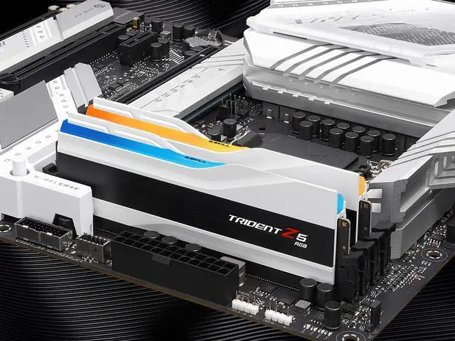 G SKILL Trident Z5 RGB Series 32GB  2 x 16GB  288 Pin PC RAM DDR5 6000  PC5 48000  Desktop Memory Model F5 6000J3636F16GX2 TZ5RW