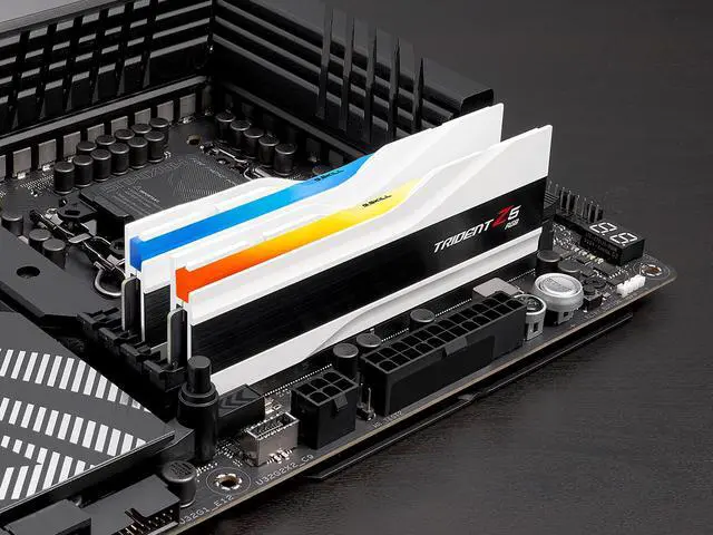 G SKILL Trident Z5 RGB Series 32GB  2 x 16GB  288 Pin PC RAM DDR5 6000  PC5 48000  Desktop Memory Model F5 6000J3636F16GX2 TZ5RW