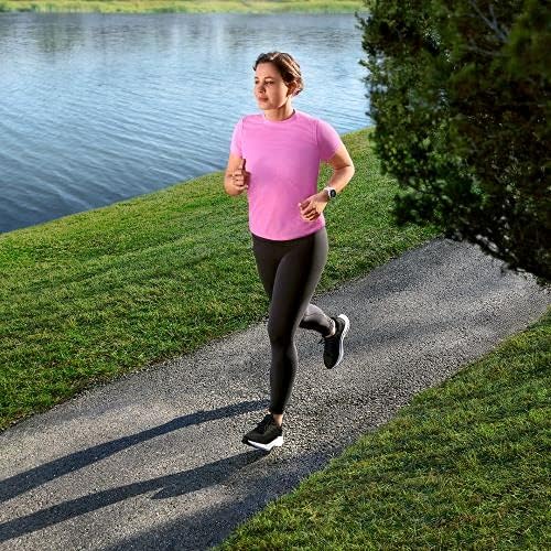 Garmin Forerunner 55, reloj para correr con GPS con entrenamientos diarios sugeridos, hasta 2 semanas de duración de la batería, color blanco