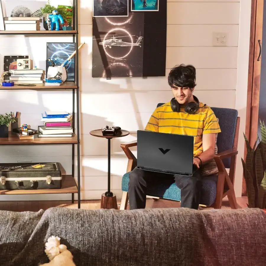 HP Victus 15 6 FHD 144Hz Gaming Laptop  Intel Core i5 13420H  8GB RAM  512GB SSD  NVIDIA GeForce RTX 3050  Windows 11 Home  Copilot AI  Backlit Keyboard  Mica Silver  15 fa2013dx