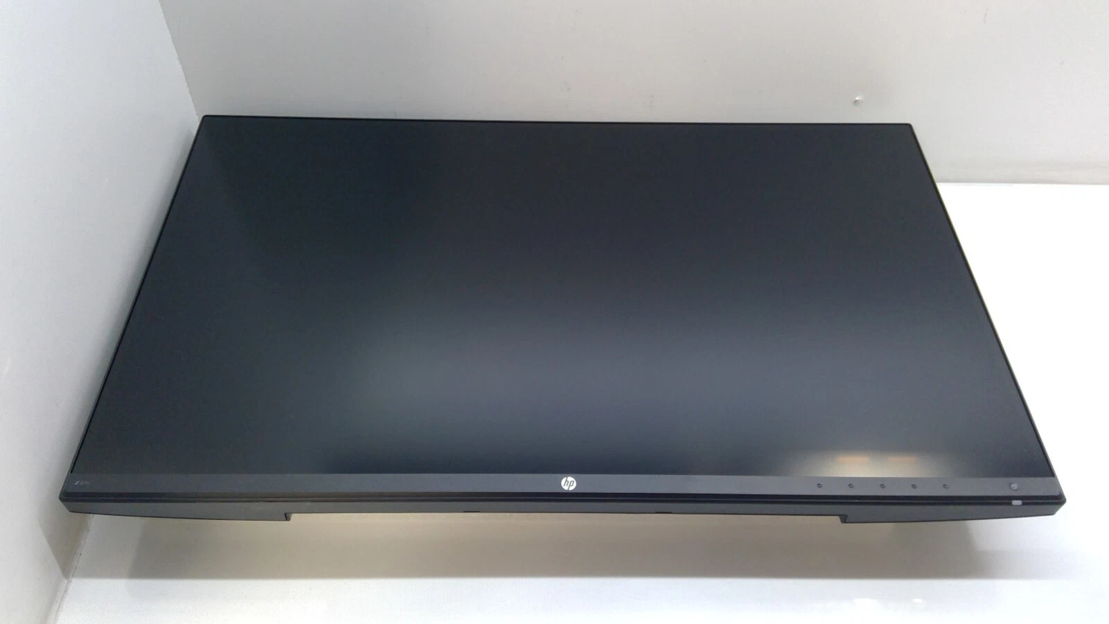 HP z27n 27" QHD IPS LED Monitor  DVI HDMI DisplayPort  No Stand w/ cables