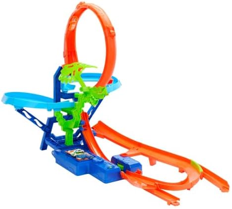 Hot Wheels Toy Car Track Set  Stunt Track Mid Air Crash with 1 64 Scale Die Cast Toy Car  Motorized Booster for Non Stop Stunting & Racing