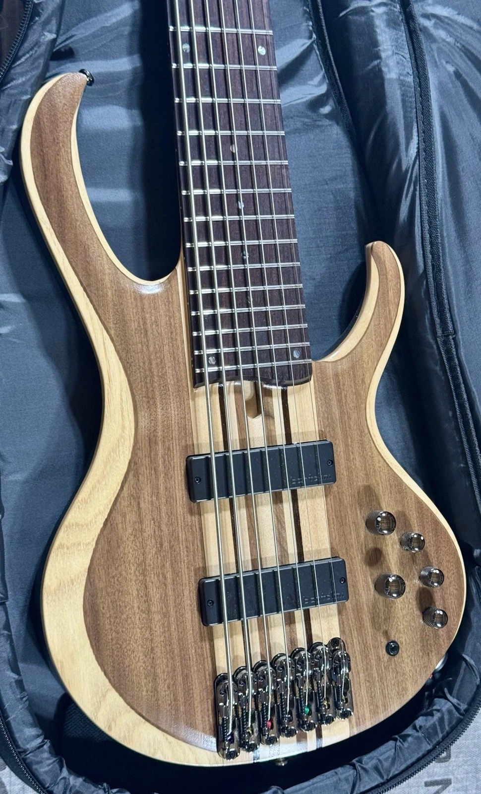 Ibanez BTB747  7 String Bass  Jatoba Fingerboard Bartolini Pickups Excellent