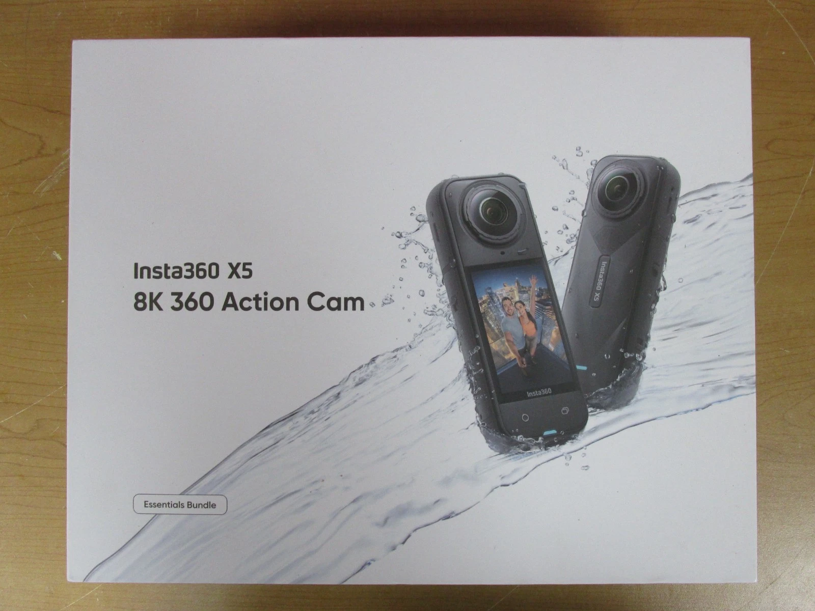 Insta360 X5 8K 360 Action Video Camera Essentials Bundle   Brand New