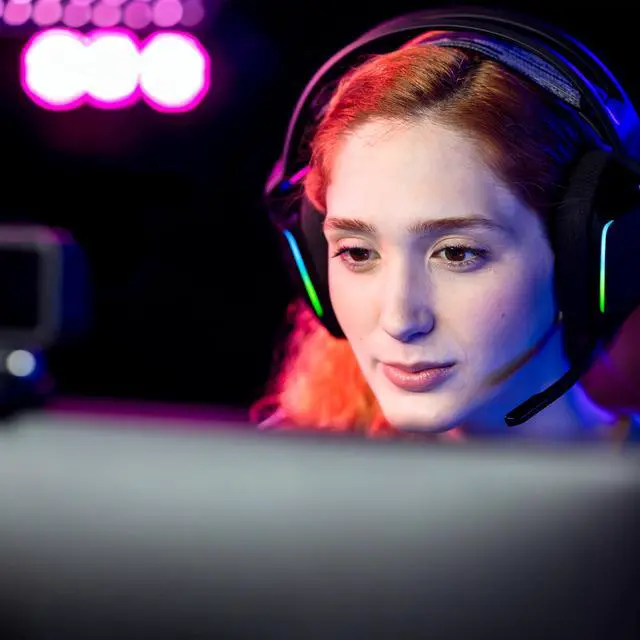 Intel Core Ultra 7 265KF   Core Ultra 7  Series 2  Arrow Lake 20 Core  8P 12E    LGA 1851  125W Desktop Processor   BX80768265KF