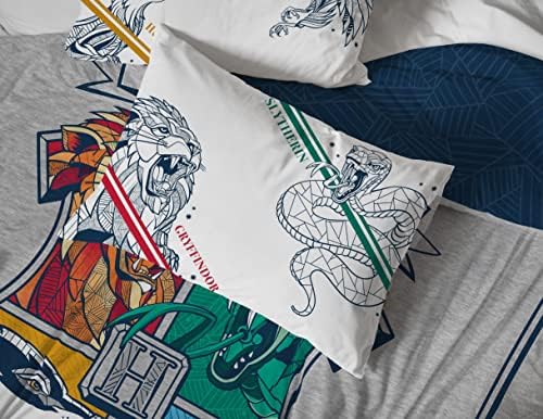 Jay Franco Disney Lilo & Stitch Twin Comforter Set   5 Piece Bedding Includes Sheet Set & Pillow Covers   Super Soft Kids Floral Bedding