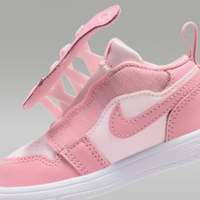 Jordan 1 Low Alt, Talla 8C