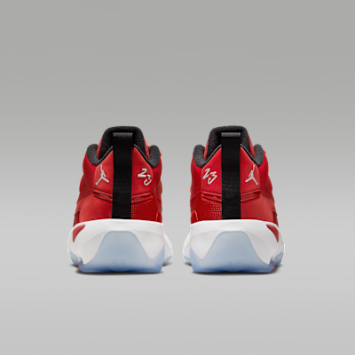 talla 10.5 - Jordan Max Aura 7