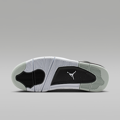 Talla 10.5 - Jordan Son of Mars Low