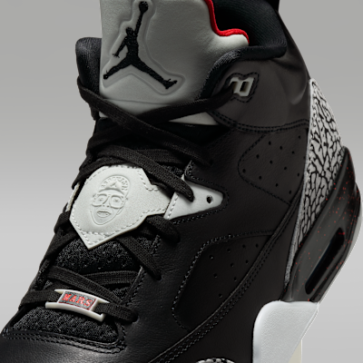 Talla 10.5 - Jordan Son of Mars Low