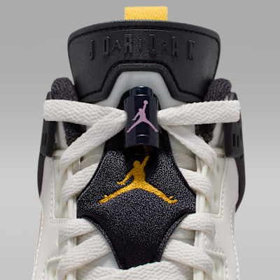 Jordan Spizike Low