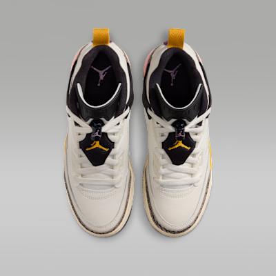 Jordan Spizike Low