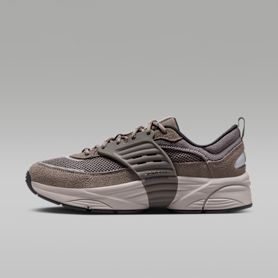 Talla M8.5 - Jordan Trunner O/S