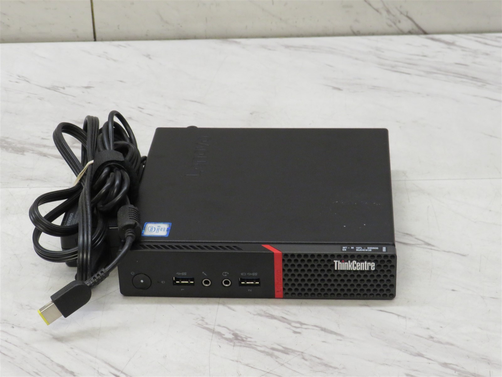 Mini PC Lenovo ThinkCentre M900 i5 6500T 2,50 GHz y 8 GB de RAM