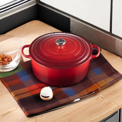 Le Creuset Enameled Cast Iron Signature Round Dutch Oven  13 25 qt   Cerise