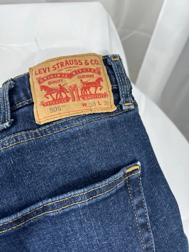Levi s 505 Size 38x30 Mens Regular  Blue Denim Jeans Dark Wash mint