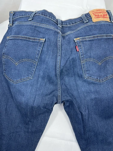 Levi s 505 Size 38x30 Mens Regular  Blue Denim Jeans Dark Wash mint