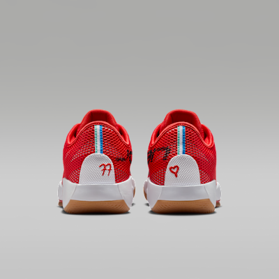 Luka 77