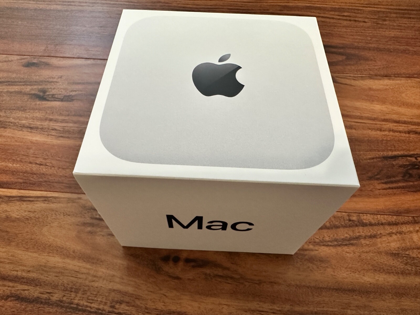 M4 Mac Mini  2024 16/256 New   Unopened
