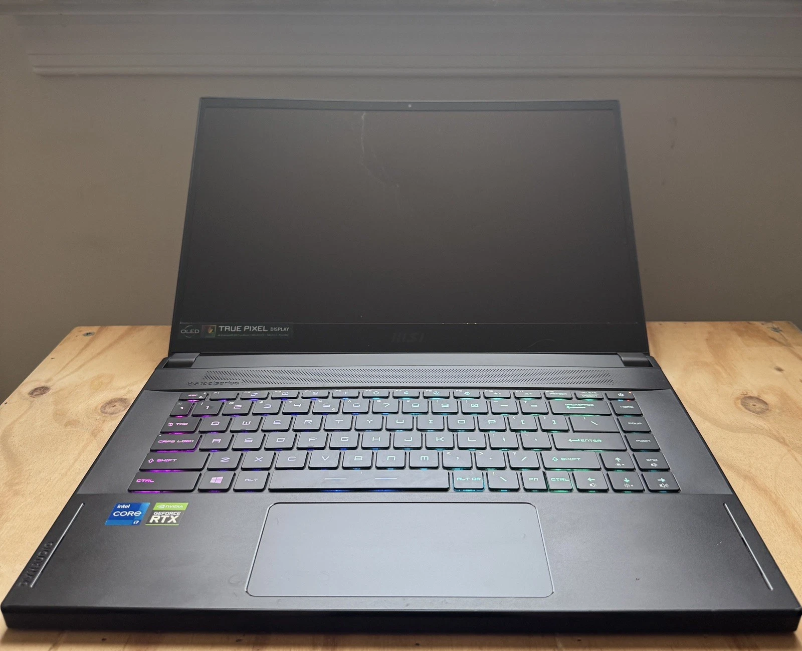 MSI Creator 15 Gaming Laptop  15 6" Intel i7 11800H  NVIDIA GeForce RTX 3060 